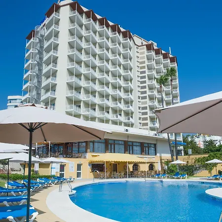 Готель Monarque Torreblanca