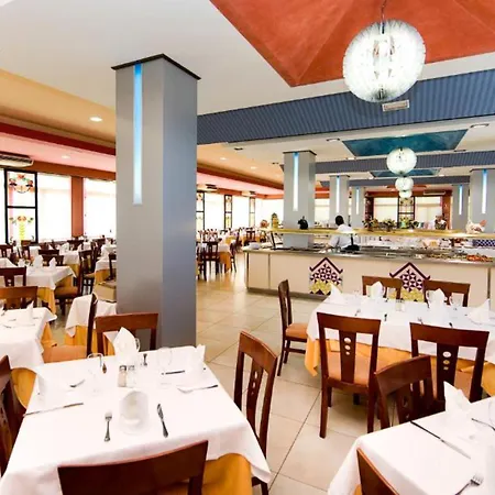 Monarque Torreblanca Готель 4*
