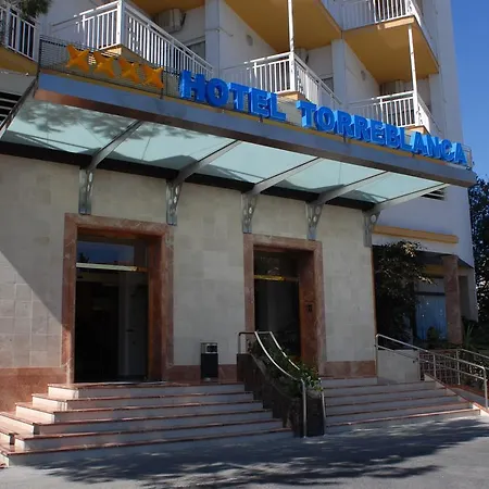 Monarque Torreblanca Готель Фуенхірола