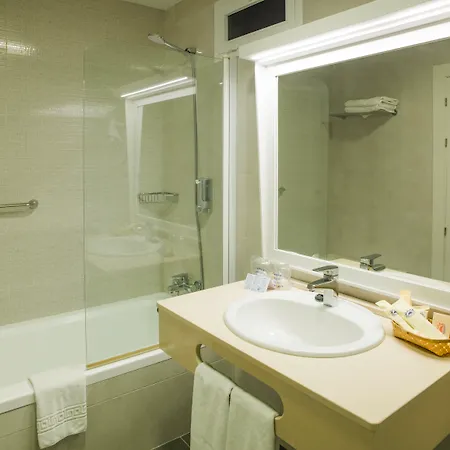 Hotel Monarque Torreblanca