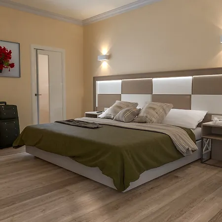 Monarque Torreblanca Hotel