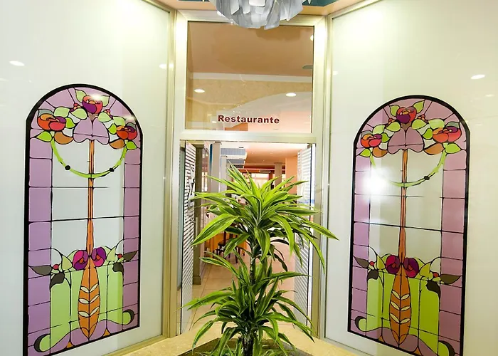 Monarque Torreblanca Hotel