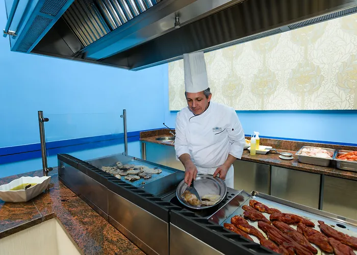 Monarque Torreblanca 4*