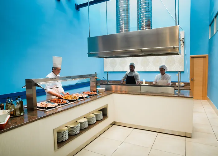 Monarque Torreblanca Szálloda Fuengirola