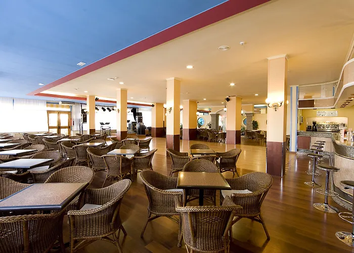 Monarque Torreblanca Hotel