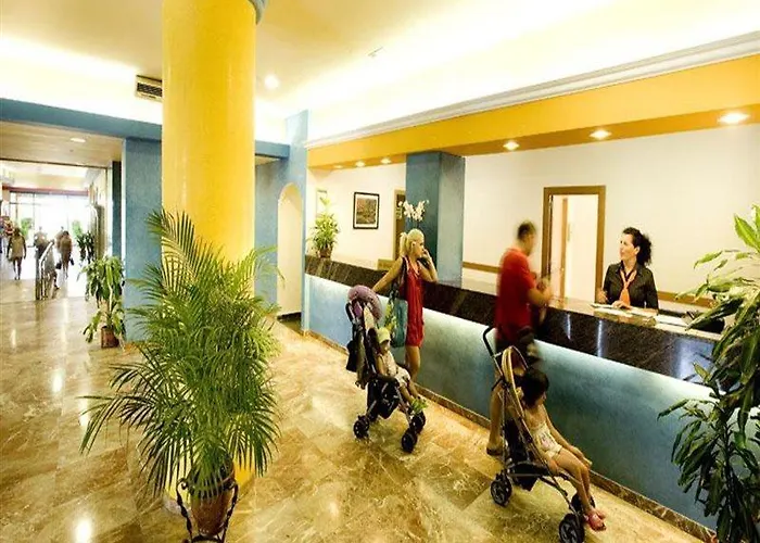 Monarque Torreblanca Hotel