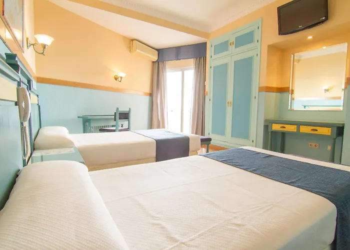 Monarque Torreblanca Hotel