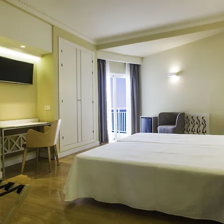 Готель Monarque Torreblanca 4*