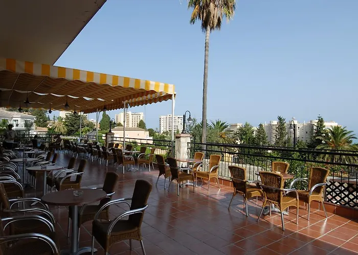 Monarque Torreblanca 4* 푸엔히롤라