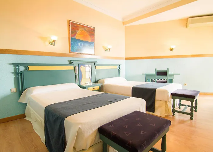 Monarque Torreblanca 푸엔히롤라